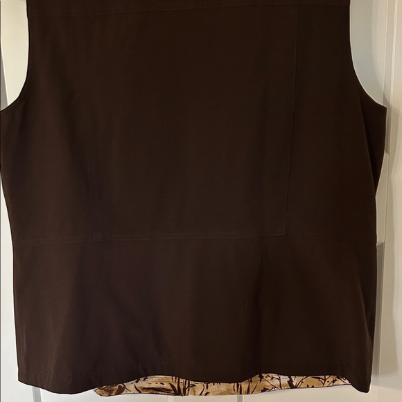 Women's Brown Reversible Utility Vest - Picture 8 of 12